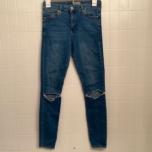 TopShop Moto Leigh Jean. Size 26. Light-medium wash. Bought used.